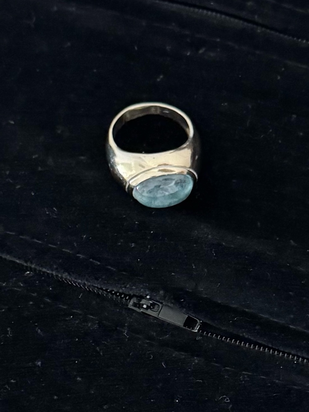 Sterling Silver Oval Blue Cabochon Bezel w/stars Cocktail Signet Ring approx Sz8